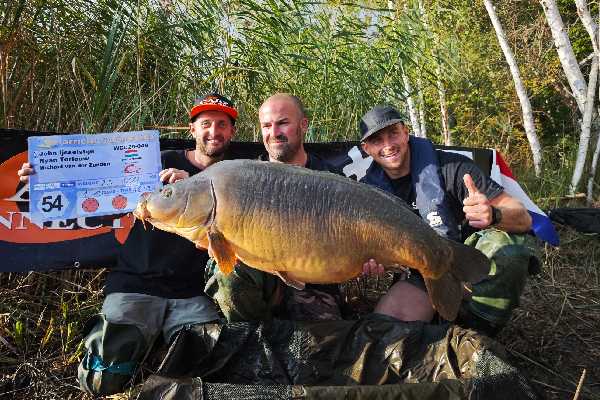 600x400 WCC25 champions #03